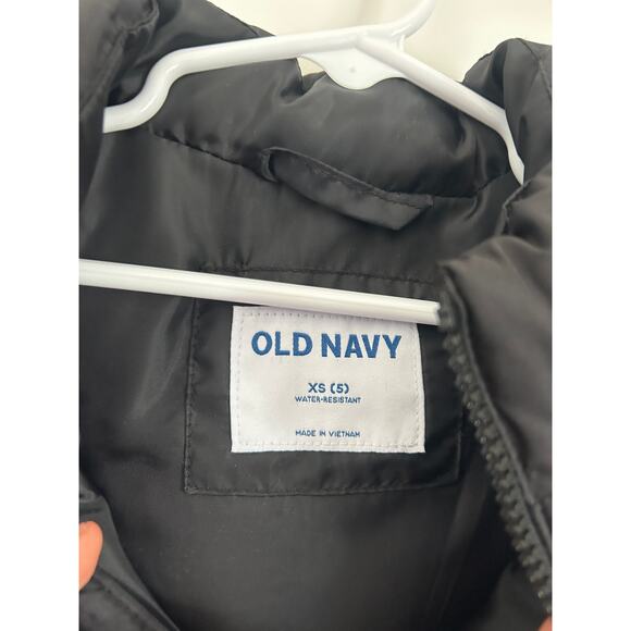 Old Navy Boy's XS 5 Black Puffer Vest - Picture 2 of 4